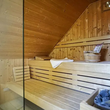 Prázdninový dům Komfortables Haus Mit Kamin, Sauna, Garten, Terrasse - Sternschnuppe Wiek auf Rügen