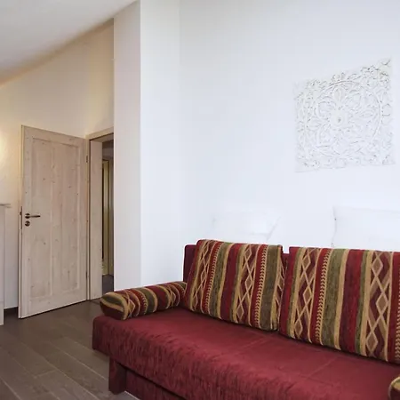 Komfortables Haus Mit Kamin, Sauna, Garten, Terrasse - Sternschnuppe * Wiek auf Rügen